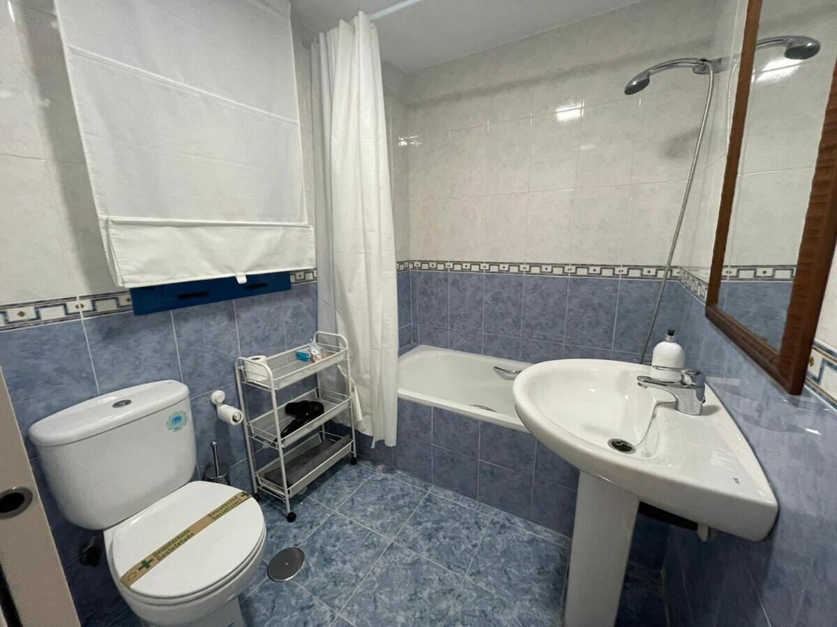 Calu Homes Cerca Playa De Huelin 马拉加 外观 照片