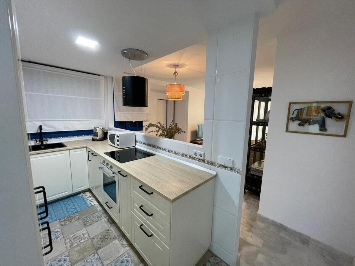 Calu Homes Cerca Playa De Huelin 马拉加 外观 照片