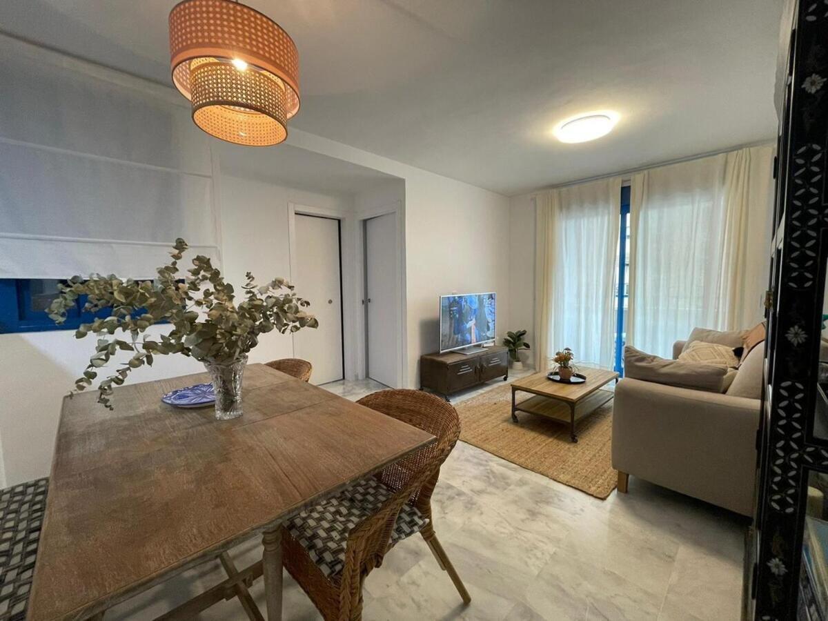 Calu Homes Cerca Playa De Huelin 马拉加 外观 照片